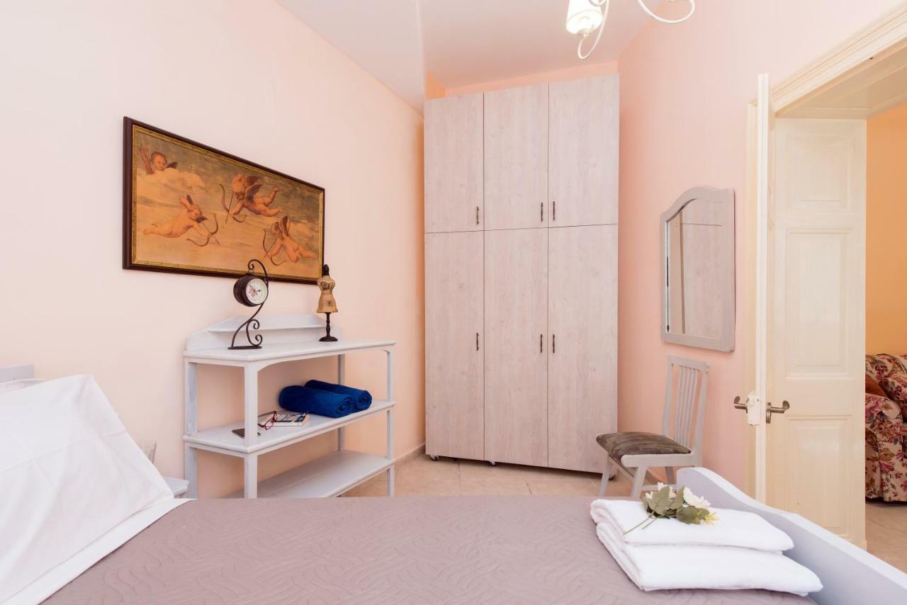 דירות Corfu  Casa Tatouris מראה חיצוני תמונה